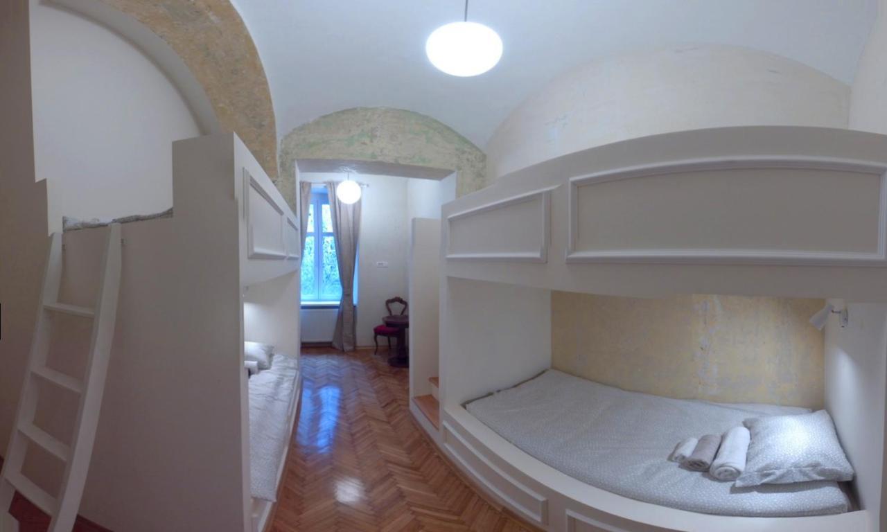 הוסטל Zagreb Speeka מראה חיצוני תמונה